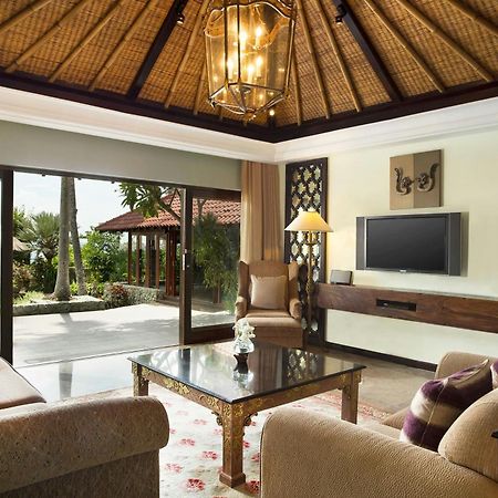 Sheraton Senggigi Beach Resort Mangsit Exteriör bild