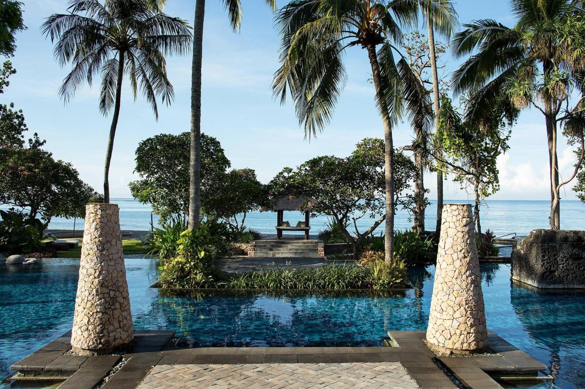 Sheraton Senggigi Beach Resort Mangsit Exteriör bild