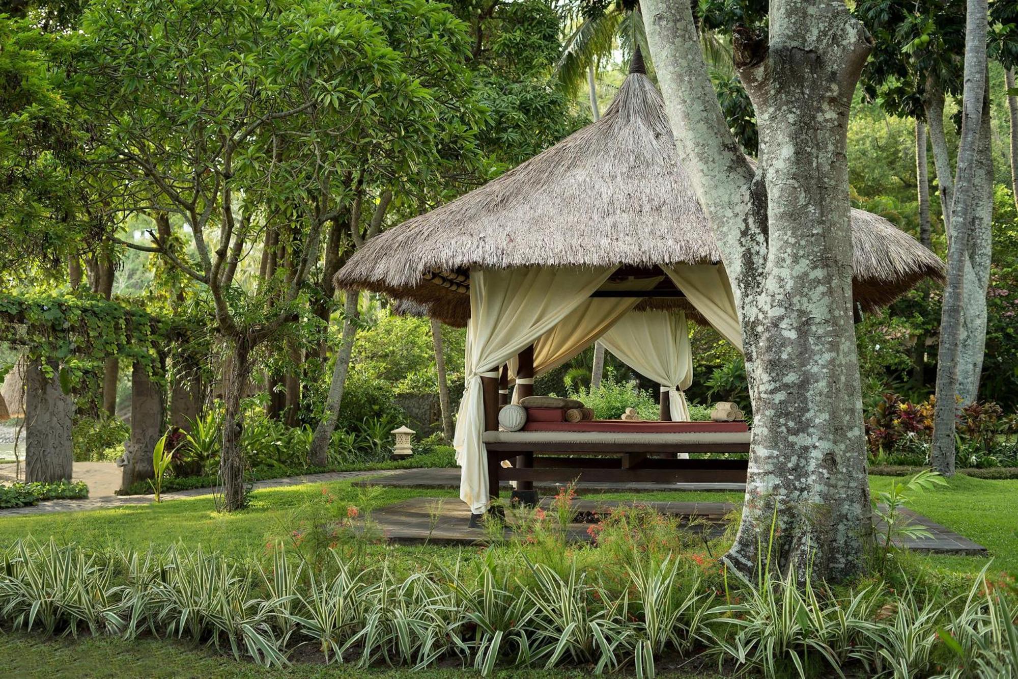 Sheraton Senggigi Beach Resort Mangsit Exteriör bild