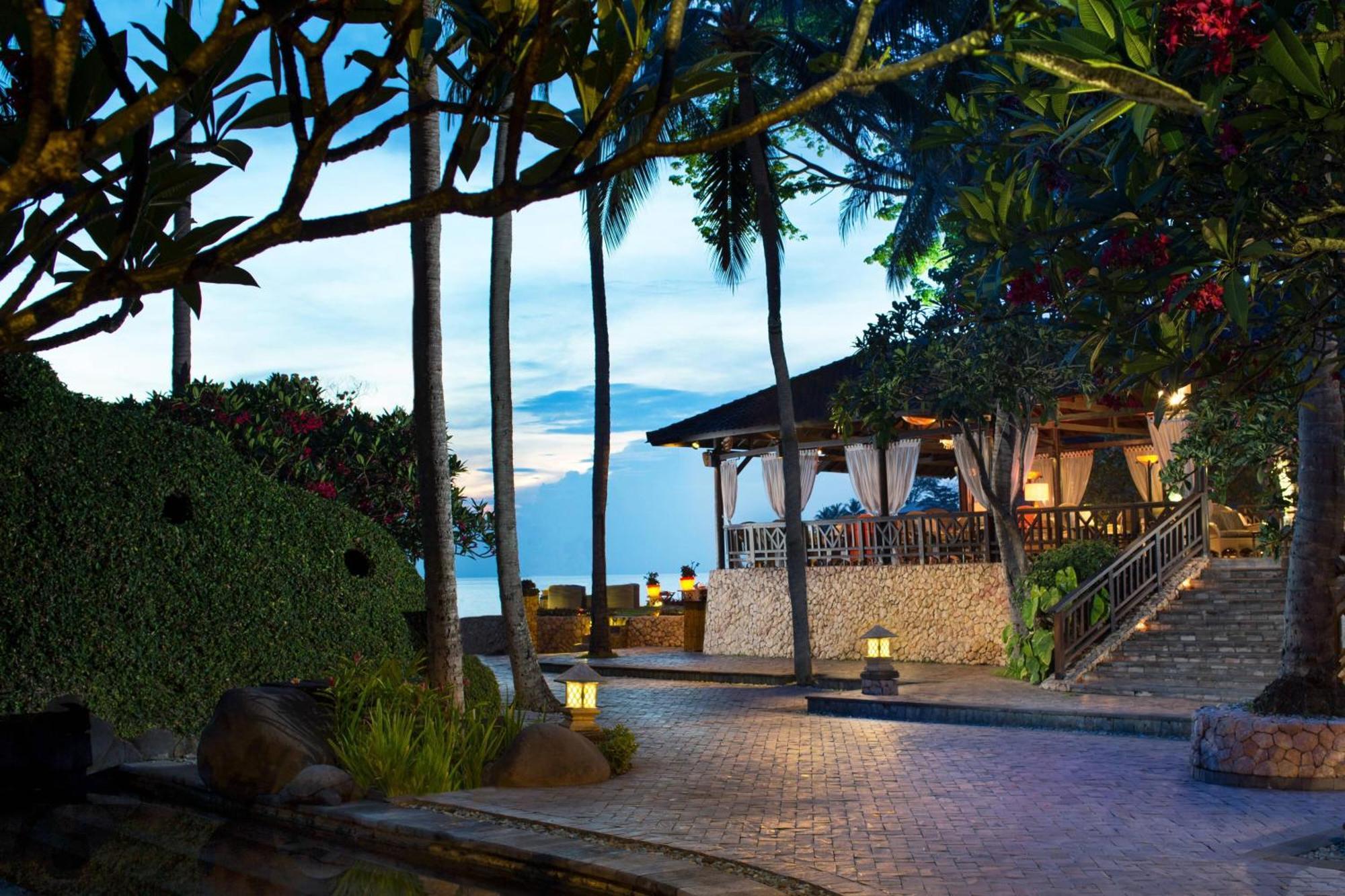 Sheraton Senggigi Beach Resort Mangsit Exteriör bild